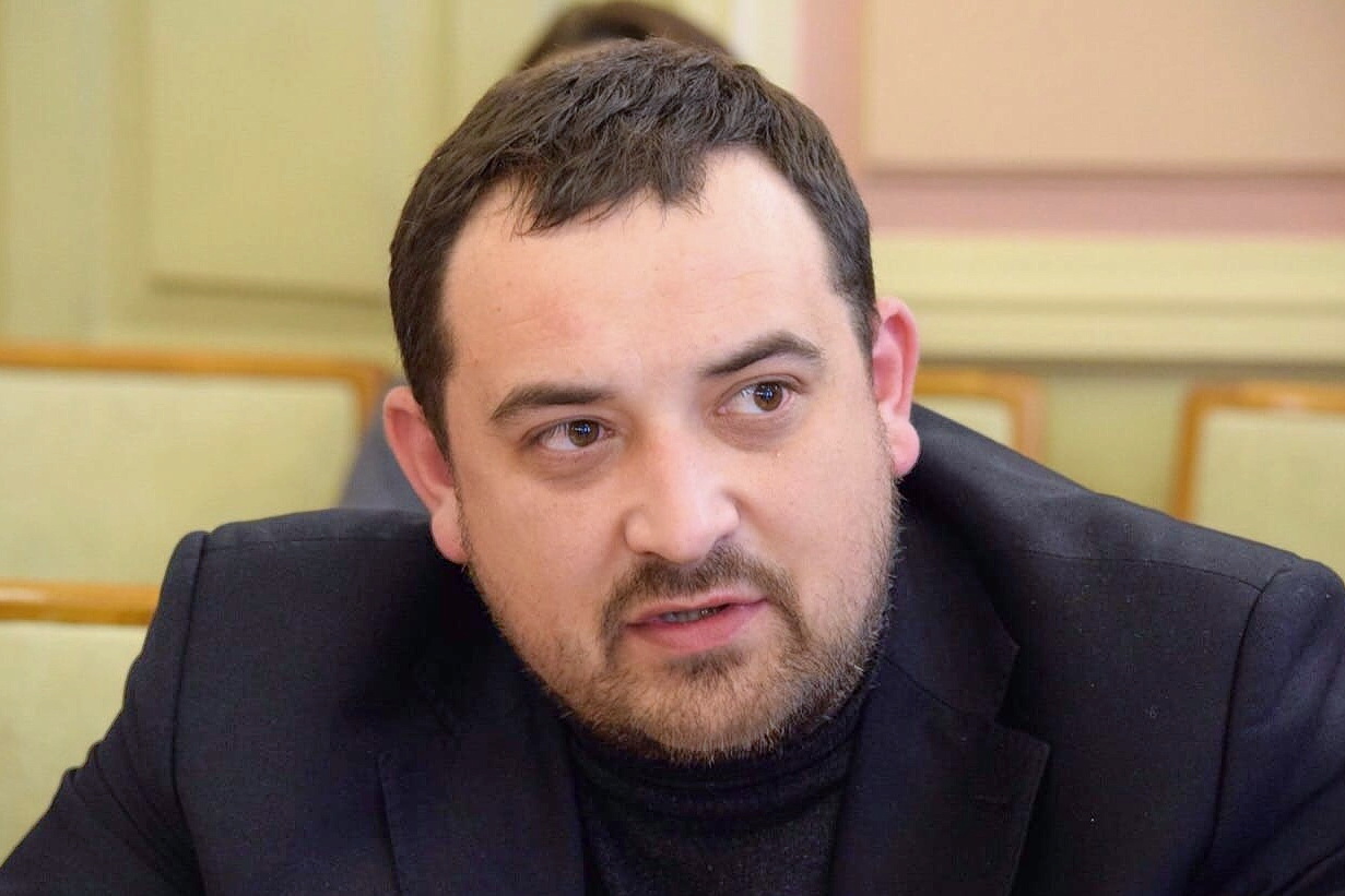 Zelensky party’s lawmaker reportedly caught taking bribe