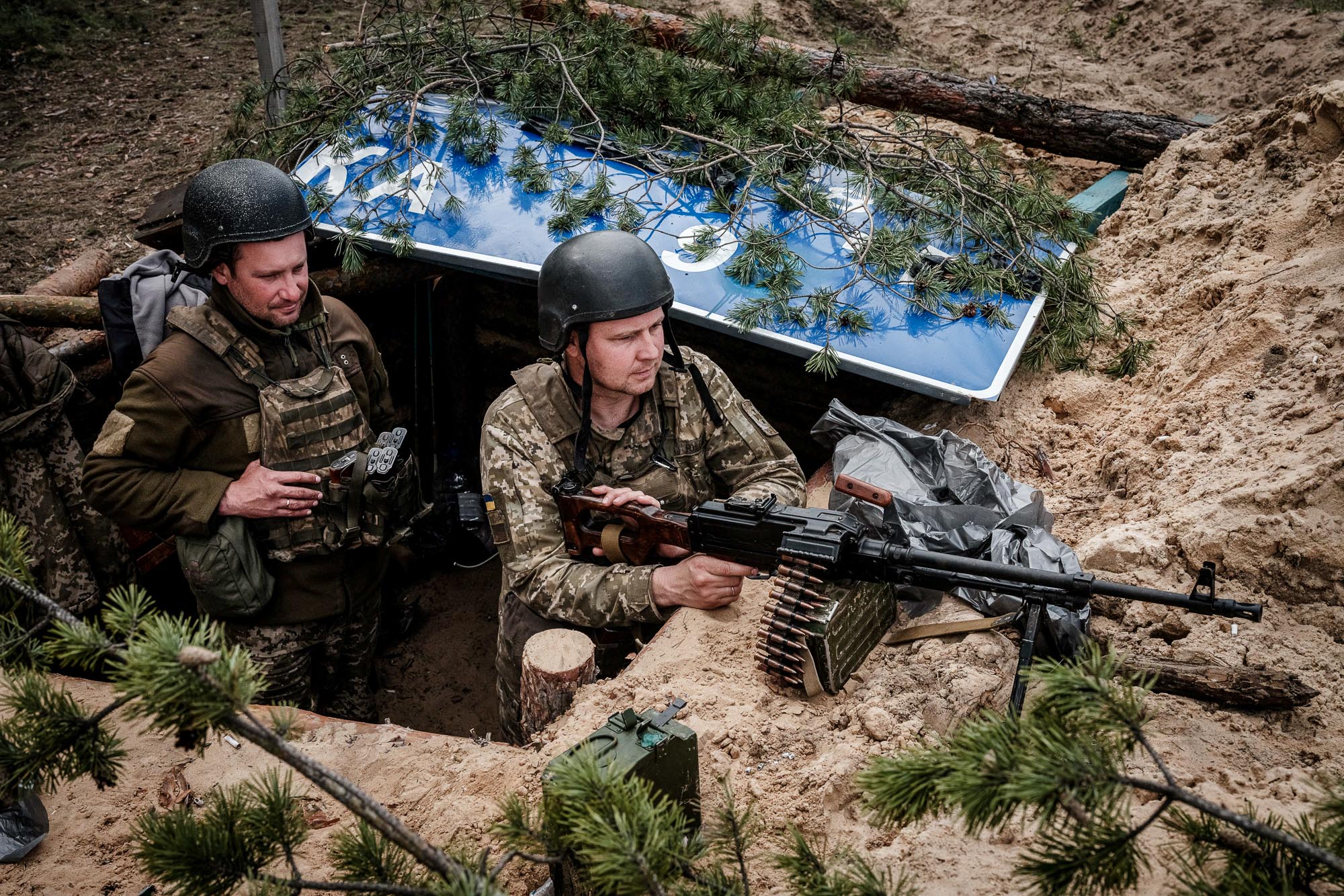 Ukrainian forces hold off Russians in Donetsk Oblast