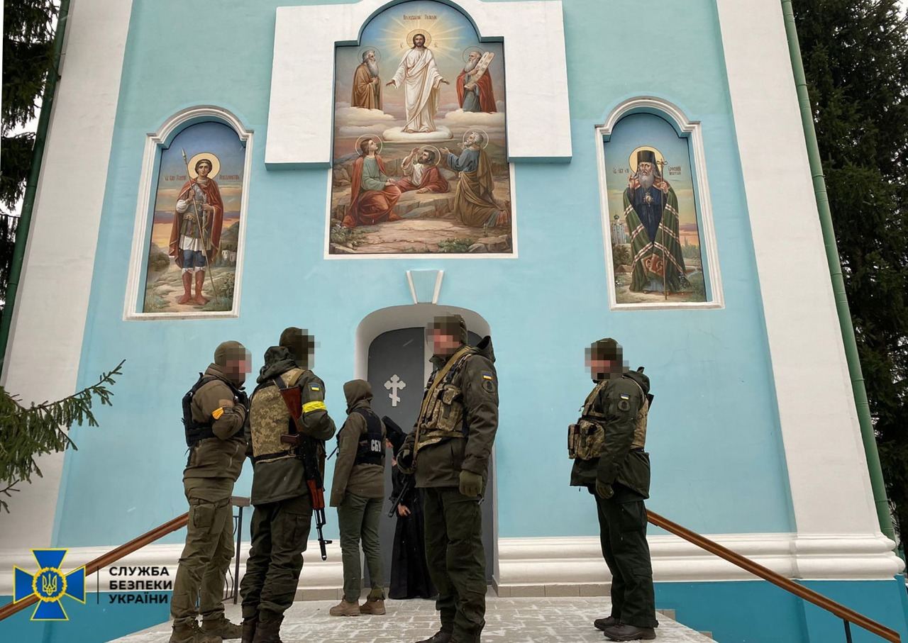 SBU finds Russian passports, propaganda at premises of Moscow-affiliated church