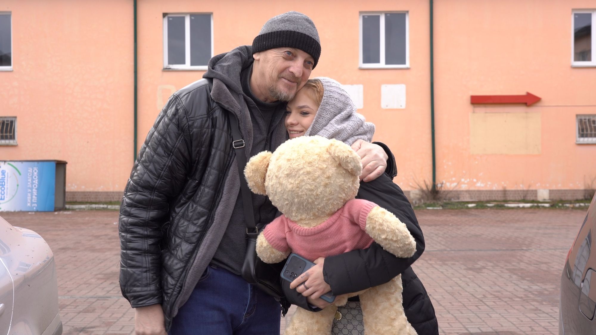 Investigative Stories from Ukraine: Journalists help abducted teenagers flee from Russian captivity