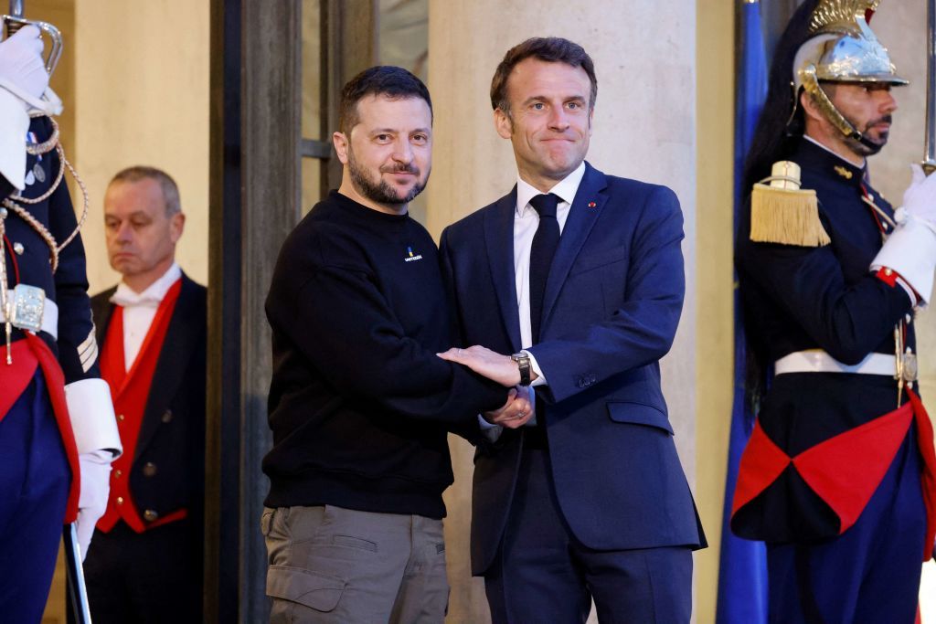 Zelensky arrives in Paris, meets Macron on third leg of European tour